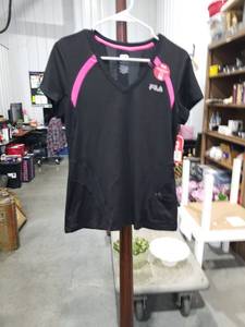 lot 11288 image: FILA Sport Womens Athletic Shirt with Media Pocket Size Medium