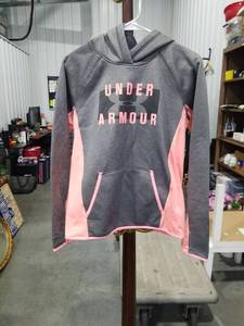 lot 11295 image: Under Armour ColdGear Womens Hoodie Gray and Pink Size Small