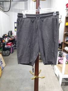 lot 11305 image: H&M Basic Grey Cotton Sweat Shorts Size 14Y