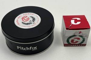 lot 118 image: Duca Del Cosma Golf Ball with Pitchfix Divot Tool and Accessories