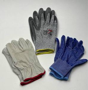 lot 137 image: Mixed Work Gloves Set - Leather and Cut Resistant Safety Gloves