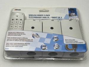 lot 139 image: Woods Wireless Remote Control Outlet 3-Pack with Transmitter