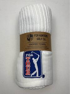lot 158 image: PGA Tour Looper Golf Towel Set
