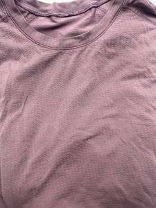 Lululemon Mauve Athletic Short Sleeve Top Men's Large