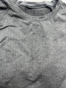 Men's Large Lululemon Gray Athletic Top