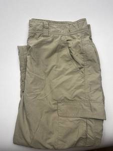 lot 132 image: Columbia Omni-Shield Cargo Pants Size 34x30
