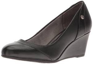 lot 3792 image: LifeStride Womens Dreams Wedge Pump, Black, 5.5 M US