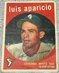 1959 Topps Baseball Card #310 - Luis Aparicio