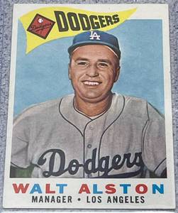 1960 Topps Baseball Card #212 - Walt Alston Los Angeles Dodgers Manager