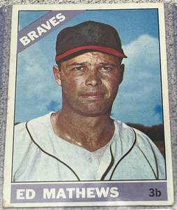 lot 121 image: 1966 Topps Baseball Card #200 - Eddie Mathews