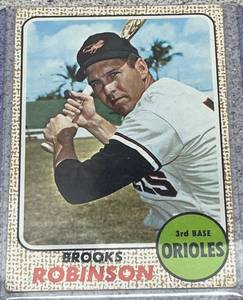 lot 127 image: 1968 Topps Baseball Card #20 - Brooks Robinson Baltimore Orioles
