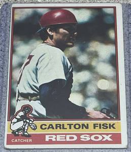 lot 150 image: 1976 Topps Baseball Card #365 - Carlton Fisk Boston Red Sox