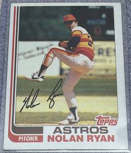 lot 190 image: 1982 Topps Baseball Card #90 - Nolan Ryan