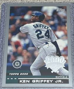 lot 218 image: 2000 Topps Baseball Card #135 - Ken Griffey Jr. Opening Day