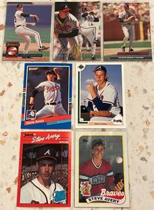 lot 263 image: Steve Avery Baseball Card Collection (7 cards)
