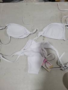 lot 6085 image: Women Two Piece Swimsuit Sexy Swimwear Halter String Triangle Bikini large