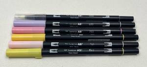 lot 126 image: Tombow ABT Water-Based Dual Brush Pen Set