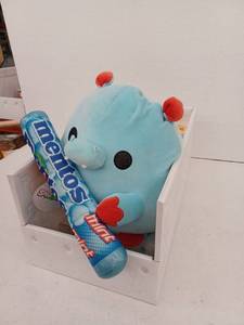 lot 15457 image: Miscellaneous Lot Of Items