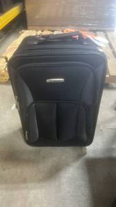 lot 62178 image: Rockland Luggage 2-piece Set, Blackgray, One Size