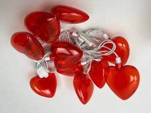 lot 109 image: Red Heart Shaped LED String Lights 8.5ft Valentines Day Decoration