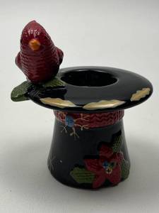 lot 134 image: Cardinal Bird Top Hat Candle Holder