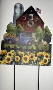 lot 172 image: Briarwood Lane Sunflower Barn Metal Wall Art