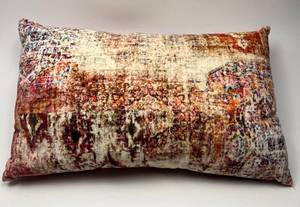 lot 174 image: Decorative Throw Pillow with Persian Pattern Design