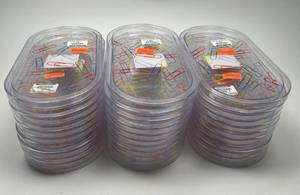 lot 177 image: Horizon Group Decorative Paper Clip Serving Trays Set