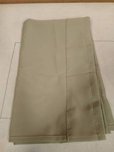 lot 26675 image: Green Curtains 2 Panels 34x43in
