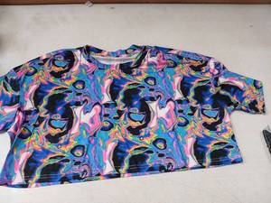 lot 31324 image: Psychedelic Abstract Print T-Shirt -Small - Retail $15