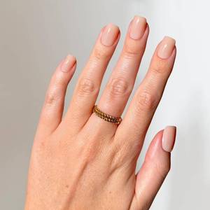 lot 31329 image: Glamnetic x GLAMZILLA Press On Nails - FOR THE IT GIRLS  Short Squoval Nude Fake Nails, Semi-Transparent, Salon Quality, Everyday  15 Sizes - 30 Nail Kit with Glue - Retail $22