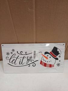 lot 26755 image: Snowman Wooden Door Hanging Decor