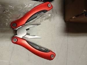 lot 25308 image: Multifunctional Tool with Carrier Pouch 10pk
