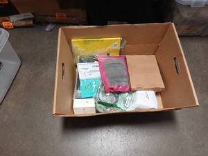 lot 62161 image: Mystery box