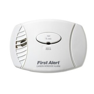 lot 20098 image: First Alert CO605 Carbon Monoxide Plug-In Alarm with Battery Backup