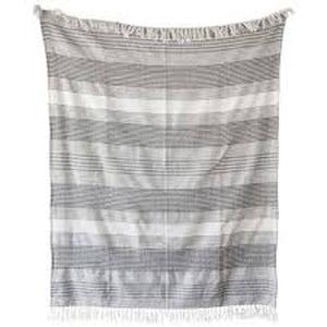 lot 2127 image: Table cloth white and gray approximately 3 ft x 6 ft