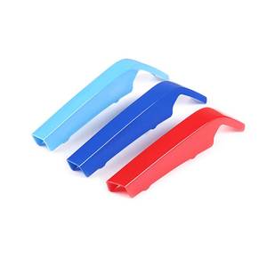 lot 2359 image: Zufoty 3PCS Car Grille Inserts, Automotive M-Colored Trim Strip Mesh, ABS Snap-on Front Mid-Grid Grill Trims for 2020-2021 G20 G28 3 Series 8-Beam Grille
