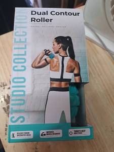 lot 4292 image: FormFit Studio Collection Dual Contour Roller