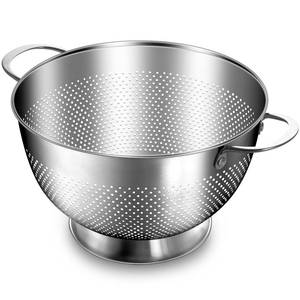 lot 9780 image: Stainless Steel Colander for Kitchen  5 Quart Durable Rice and Pasta Strainer with Handle  Oversized Handles  Nesting Design  Rust-Resistant & Dishwasher Safe