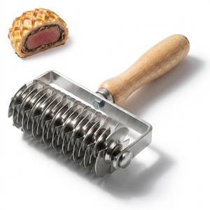 lot 6033 image: Lattice Pastry Cutter, Stainless Steel Pastry Lattice Roller Cutter for Pie, Pizza and Beef Wellington, Dough Cutter Tool for Pastry Crust and Baking