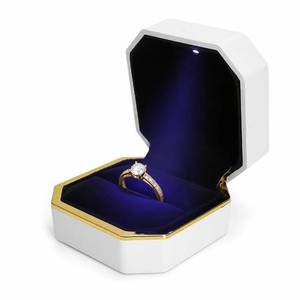 lot 6118 image: Luxury White Ring Box 3inx3x2 With Light, Square Wedding Ring Jewelry Elegant Gift Velvet Case with LED Light for Proposal Engagement Wedding, Valentines Day, Necklace Pendant Bracelet Display