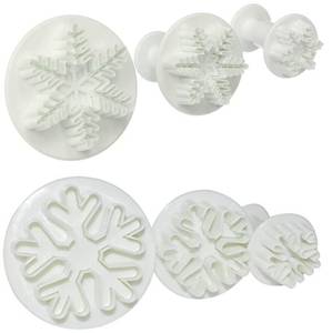 lot 4231 image: Snowflake Cookie Cutter, 6PCS Snowflake Fondant Cutters Decorating Mold Embossing Tool Christmas Cookie Cutters Snowflakes Plunger Cake Cutter