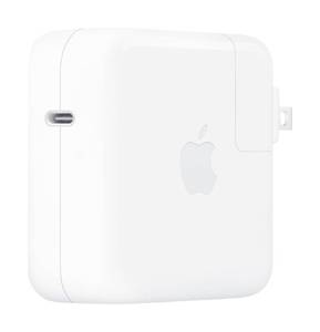lot 4319 image: Apple 70W USB-C Power Adapter
