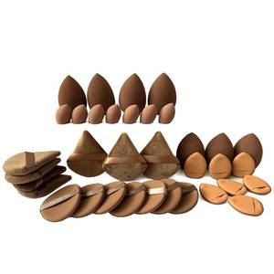 lot 12366 image: Longjet 35 Pcs Beauty Blender and Powder Puff, Makeup Sponge Set with Finger Puffs for Foundation, Concealer, Blush Application (35, Brown)