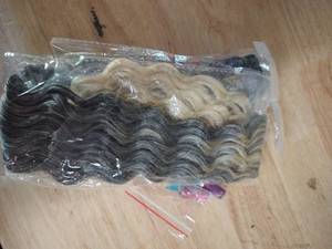 lot 2417 image: Ajsowju Curly Dreadlock Hair Extensions for Women 1B613