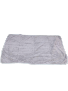 lot 6038 image: Tenstars Gray Plush Bath Mat 25x14.5 in six pack