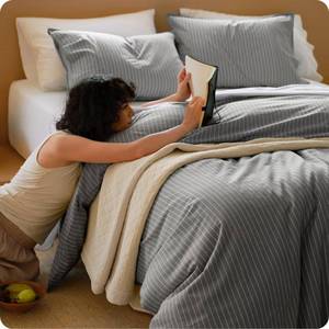 lot 13062 image: Bedsure Striped Duvet Cover Queen, 100% Washed Cotton Duvet Cover Linen��Like, PureWoven with Reversible Yarn��Dyed Design & Double��Stitch Craft, 3-Piece with Zipper, Stripes Dark Grey, 90x90