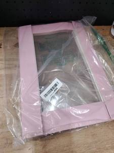 lot 14300 image: 15x10x2 in Pink Cardboard Gift Box