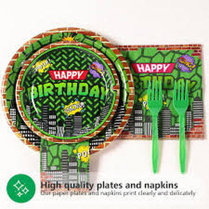 lot 2032 image: Greencian Happy Party Time Party Supply Set