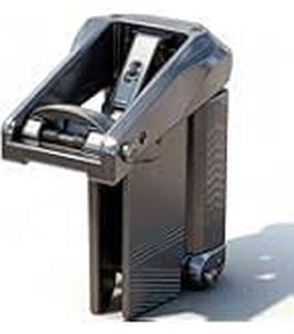lot 12252 image: Naerza Speed Loader Portable Outdoor Bracket Classic